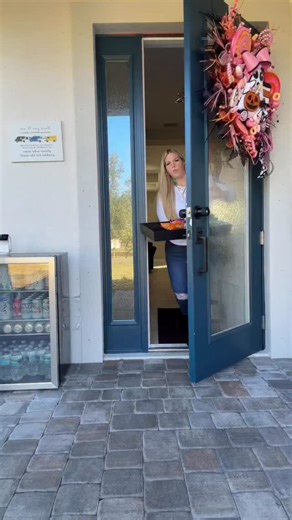 Christine Thornton on Instagram: "2026! Here we come🖤#newyear #mamacookie #momsoftiktok #maintenance #growth"