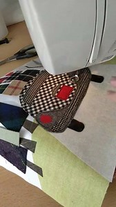 3.9K views · 77 reactions | Some free motion quilting inspiration for you guys <3 Via: Helen Newton on Pinterest | Madam Sew | Facebook