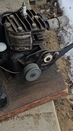 1939 Briggs and Stratton WMB Washing Machine Engine