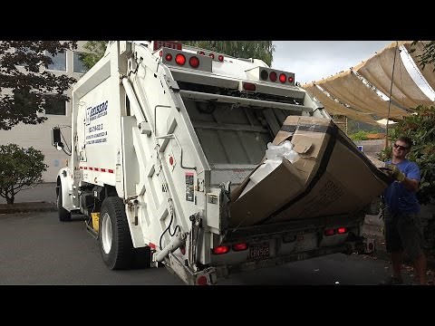 Heil PT 1000 Rear Loader: Heiberg Garbage & Recycling