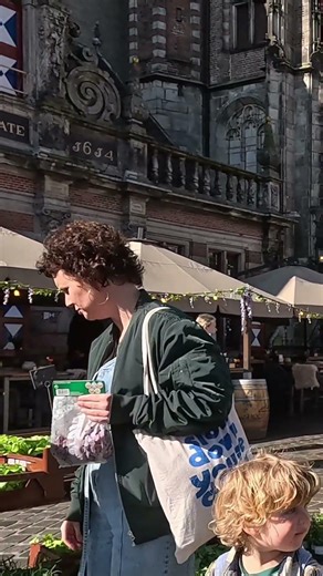 Zwolle Market: Flowers, Glass Angel, The Great Church & Peperbus 🇳🇱 #oldworld