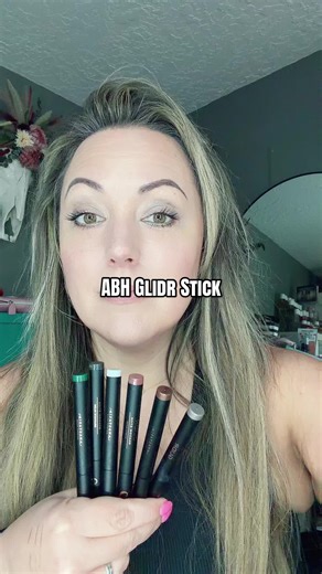 Bethany | Beauty Fashion (@pnw.bethany)’s videos with original sound - Bethany | Beauty Fashion