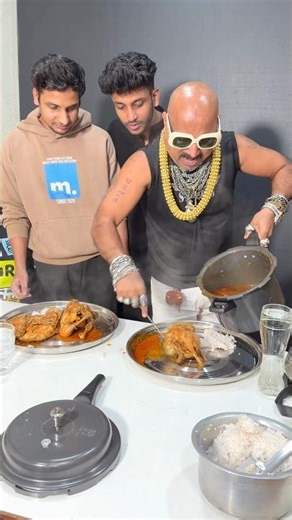 Desi chicken challenge…😍🍗 #chickenlegpiece #ulhaskamathe #foodchallenge #indianfood #food #shorts