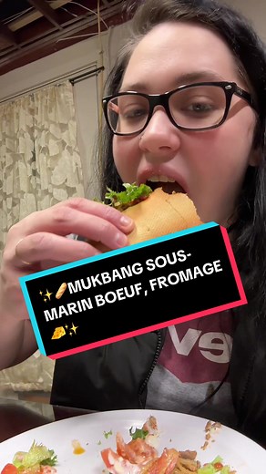 ✨almost asmr 😅✨ . #themontrealgirl #asmr #bread #mukbang