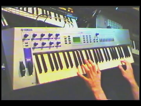 Yamaha CS2x - FREE presets (demo by Jexus / WC Olo Garb)