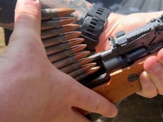 南斯拉夫版SKS:扎斯塔瓦M59/66半自动步枪实弹射击