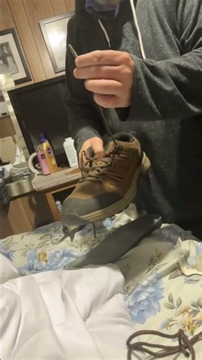 shoelaces too long? Here's how thr fix! #lifehacks #fixes #filipina #shoelaces #shorts #savemoney