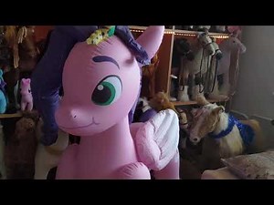 Pipp Petals inflatable pony princess from New Generation made by Hongyi