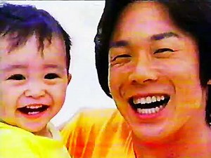 花王メリーズCM 佐藤弘道