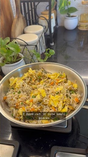 Chicken Egg Fried Rice - Leftover Chicken 🌾 #shorts #shortsfeed #minivlog