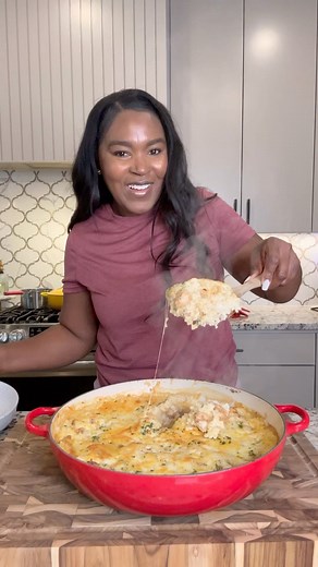 502K views · 12K reactions | Angel Chicken and Rice Casserole! 3 lg chicken breast 3 cups cooked rice 2 tbs butter 1 tbs garlic paste Cream of chicken and herbs 2 cups chicken broth 1/2 package cream cheese 1/2 tbs Italian seasoning 1.5 cups cheese #angelchickenrice #chickenrecipes #chickenandrice | Tina Farmer | Facebook