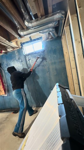 Hammering out window. #concretecutting #concretewall #sawpro #constructionchannel #construction #fyp