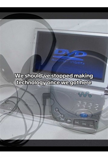 Nostalgic 2000s ThinkPad Laptop Aesthetic