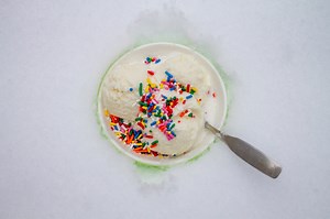 Is it OK to eat snow? Here are some recipes to give it a try
