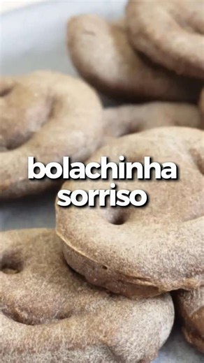 Bolachinha em formato de sorriso