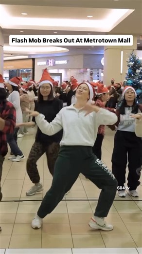 604tv on Instagram: "Dozens of singers and dancers surprised shoppers with a joyful holiday flash mob 🎄🎤 (via: @idancevancouver /@thechorusstudio )"