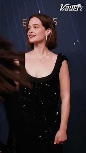 'White Lotus' Sarah Catherine Hook poses for the 2025 Emmys Fashion Cameras