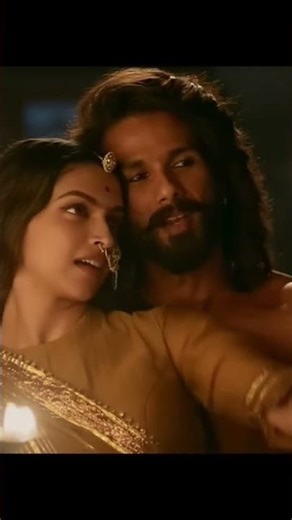 जिस गुरु को चंदन समद्च माथे लगाया, वही चंदन सेलिपटा सॉप निकला | Padmaavat Movie Clip-031Shahid