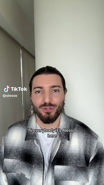 Excited for this new chapter and no better way to announce it all than with new music 🤝 Zig Zag out now #newmusic #electronicmusic