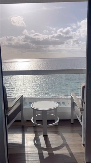 Loukia on Instagram: "2025 was full of wonderful experiences, travel, and cheering on my boys who accomplished so much this year, from being awarded schools to maintaining golden honour roll and spending the summer in Greece with university students and professors gaining hands-on archaeology experience. Other highlights include hosted hotel stays at @fsmontreal and @wmontreal, being invited on a press trip to Vancouver with @fairmontwaterfront, attending my first @ustravelipw in Chicago, enjoyi