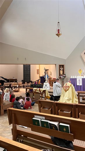 Our Holy Family Ministry’s Advent Adoration was such a blessing! These little ones adored our Lord with their voices and lots of wiggle time while parents had the opportunity for confession, prayer, and praise and worship. | St Robert Bellarmine Catholic Church