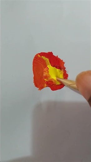 🖌️🎨PETAL SINGLE STROKE ACRYLIC WITH LEMON YELLOW & CRIMSON RED COLOURS; PAINTING 🖌️🎨.