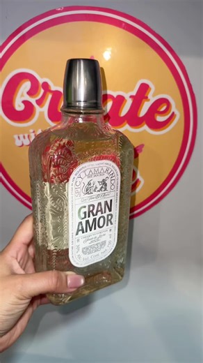 Custom Sewing Labels for Iconic Gifts