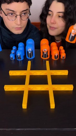 284K views · 828 reactions | Let’s play tic tac toe  #challenge #boardgames #funny #couple | HA HAven | Facebook