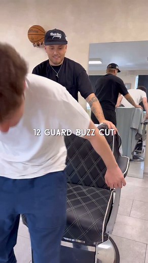 12 Guard Buzz cut Tools supplied by @chrisandsonsuk • Scissors - #wings • Clipper - #omni • Trimmer - #babyliss • Comb - #wings | Oscar mcmillan