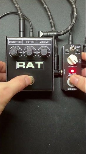 ProCo RAT2 vs MOOER Black Secret. Lead guitar then rhythm both going into a Marshall 1987x