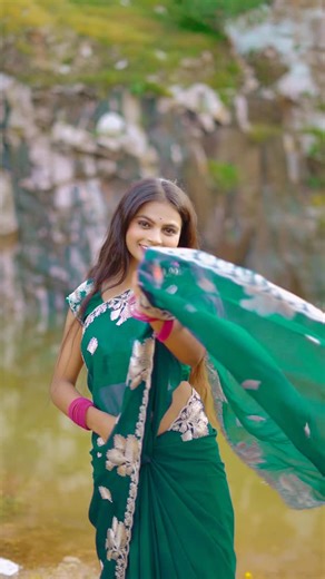 POOJA🤍 on Instagram: "Jutti meri ❤️"