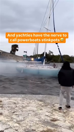 Powerboat.training.lifeboat on Instagram: "Learn about air-draft calculations with our online boating courses. Start with our FREE rules course. 🔗 in bio."