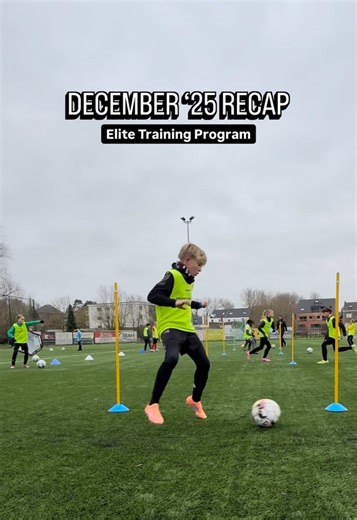 ⚽❄️️ December ‘25 recap of elite training program from Techniektraining Van Snick Academy led by coach Brent Van Snick 🇧🇪. • ✍️ Graag deelnemen aan ons elitepakket? Registreer je via het contactformulier onderaan onze website! (Zie link in bio 🔗⤴️) • • #football #soccer #futebol #futbol #training