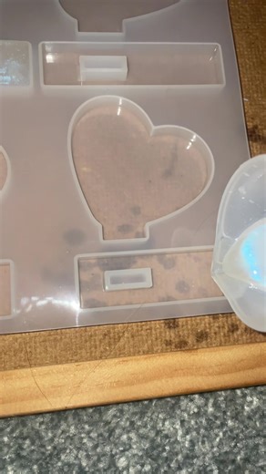 Heart-Shaped Picture Frame Ideas for Valentine's Day