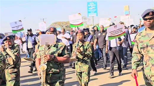 The Malawi Electoral Commission has conducted a colourful parade to the Bingu International Convention Centre (BICC) to officially mark the beginning of the launch of the campaign period. Many people, including Malawi Electoral Commission (MEC) staff and others, are taking part. The parade will end at BICC, where the launch ceremony will be held. You can catch the launch live on MEC Facebook pages and on the following media houses. 1. MBC TV, MBC Radio, MBC Digital 2. Times TV, Times Radio, Time