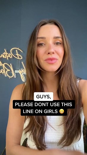 On top of it not stimulating convo — girls hear it often! It’s not unique and won’t make you stand out 🙄 Pause at the end for alternatives 🙏🏼 #datingtips #pickupline #pickup #flirty