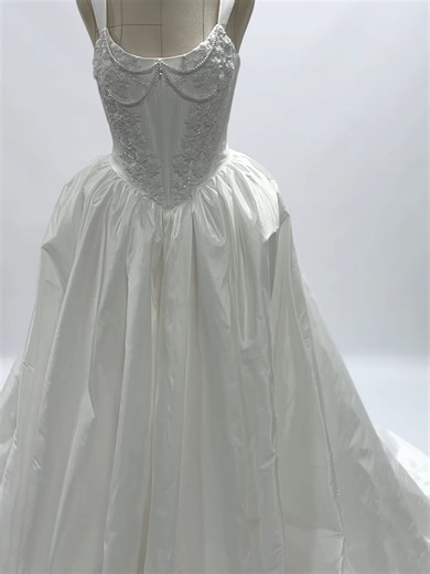 Hand-embroidered wedding dress. Delicate. Unforgettable. Your dream wedding dress. #recomendation #bride #atelier #custom #fyp