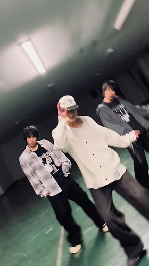 佐藤三兄弟のダンスパフォーマンス！🔥