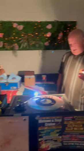 1.5K views · 15 reactions | No8 last night, Rob Thomas and Gez have to go  | Terry Coates | Facebook