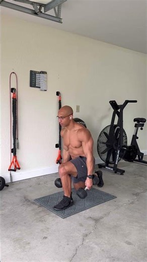 Dumbbell Reverse Lunges