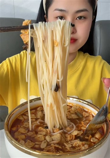 Bún ốc Lý Tử Thất lâu không ăn lại thèm #dungthichan #vtmgr #mukbang #bunoclytuthat