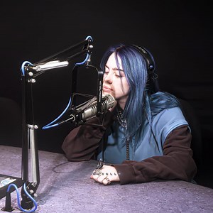 Billie Eilish Homeschool Edit — Red Carpet Aura