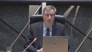 Mayor criticized for comments on policing, diversity