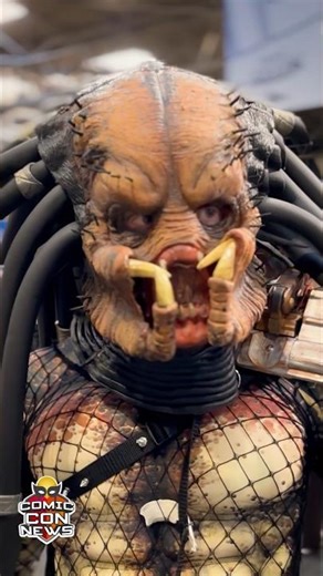 Predator 👽 The Iconic Alien Hunter #shorts #HolidaysWithYouTube #predator #cosplay