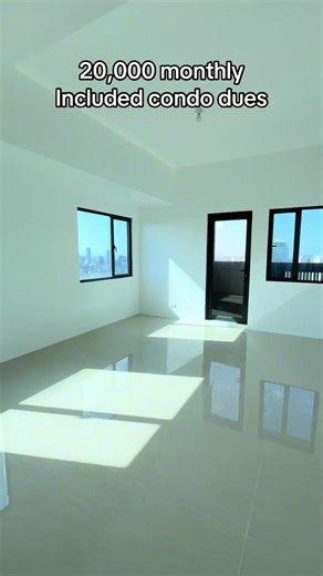 ‼️RUSH FOR RENT: ₱20k‼️ 📍 The Regalia Park Tower C P. Tuazon Blvd., Cubao, Quezon City 🏙️ Unit Details: • Bare unit with balcony • Studio type – 38.64 sqm • Condo dues included 🏢 Amenities: • Swimming pool • Gym • Function rooms • Roof deck with jogging path 🚶 Near: • Farmers Market • SM Cubao • Ali Mall • Gateway Mall • STI College • Araneta LRT 2 / Araneta MRT 3 💰 Rental Terms: • 1 month advance • 1 month security deposit • Post-dated cheques required • Minimum lease: 1 year Negotiable Vi