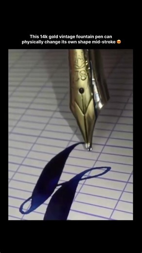 This 14k gold vintage fountain pen can physically change its own shape mid-stroke 😍