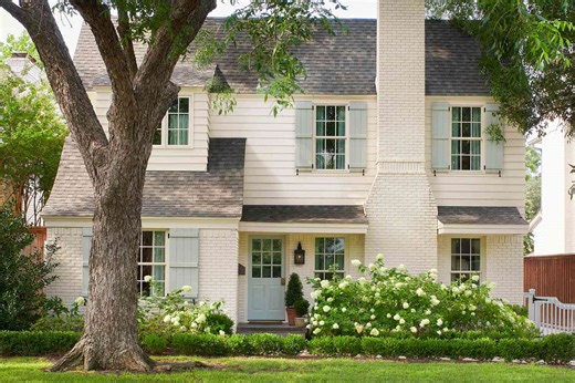 Texas Designer Lisa Henderson Reimagines A 1950s Teardown Into A Happy Family Home