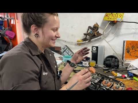 Nova Motorcycles-Carb Day - CB650 SC Nighthawk carburetor cleaning and rebuild primer