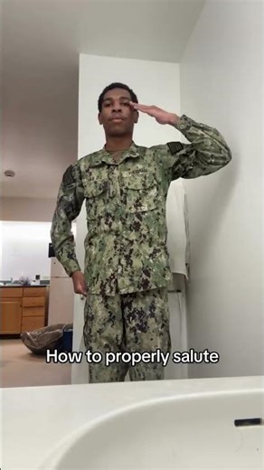 How to properly salute in the military