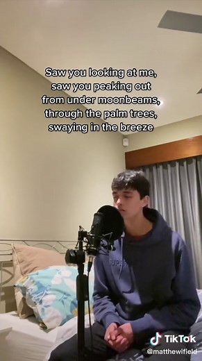 Jamie Foxx Fly Love Song from Rio